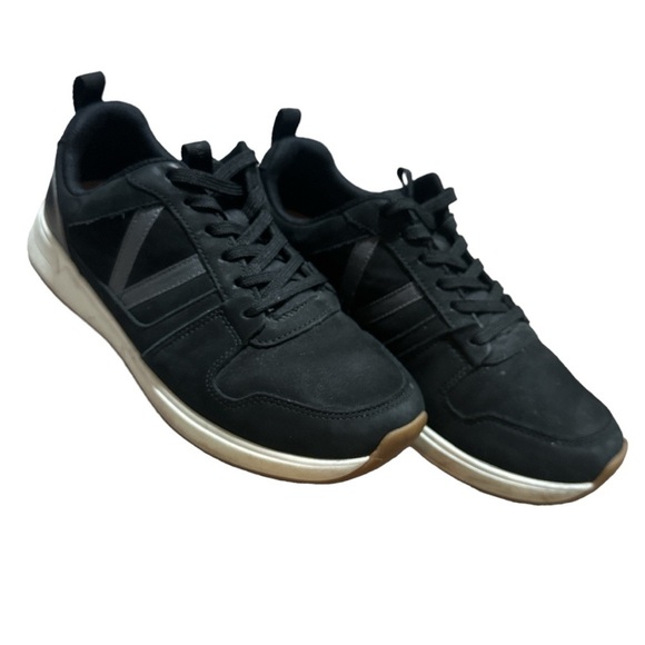 EUC - Vionic Rechelle Nubuck Leather Sneakers - size 7 - Picture 4 of 7